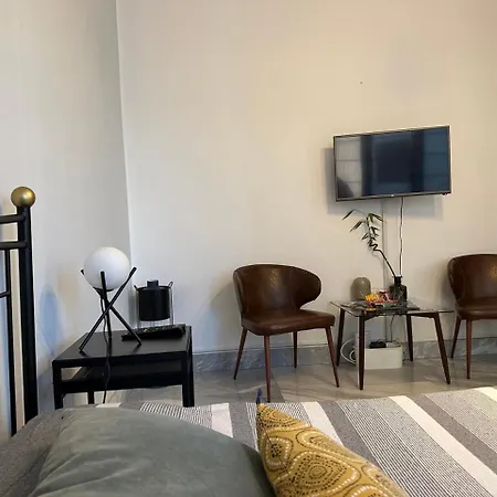 Centre Elegance: Kosancicev Venac Apartment Belgrade